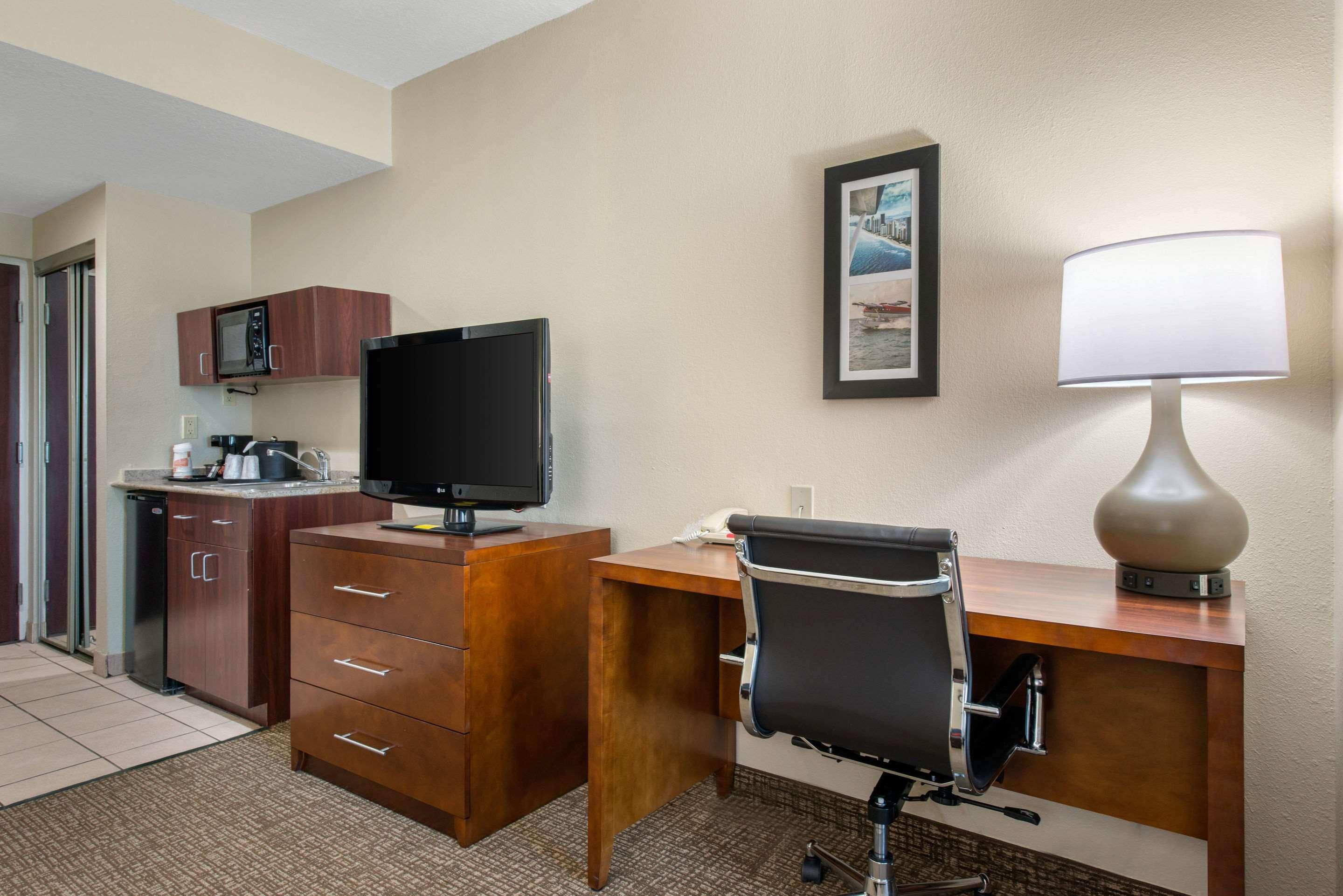 Comfort & North Hotel 3*