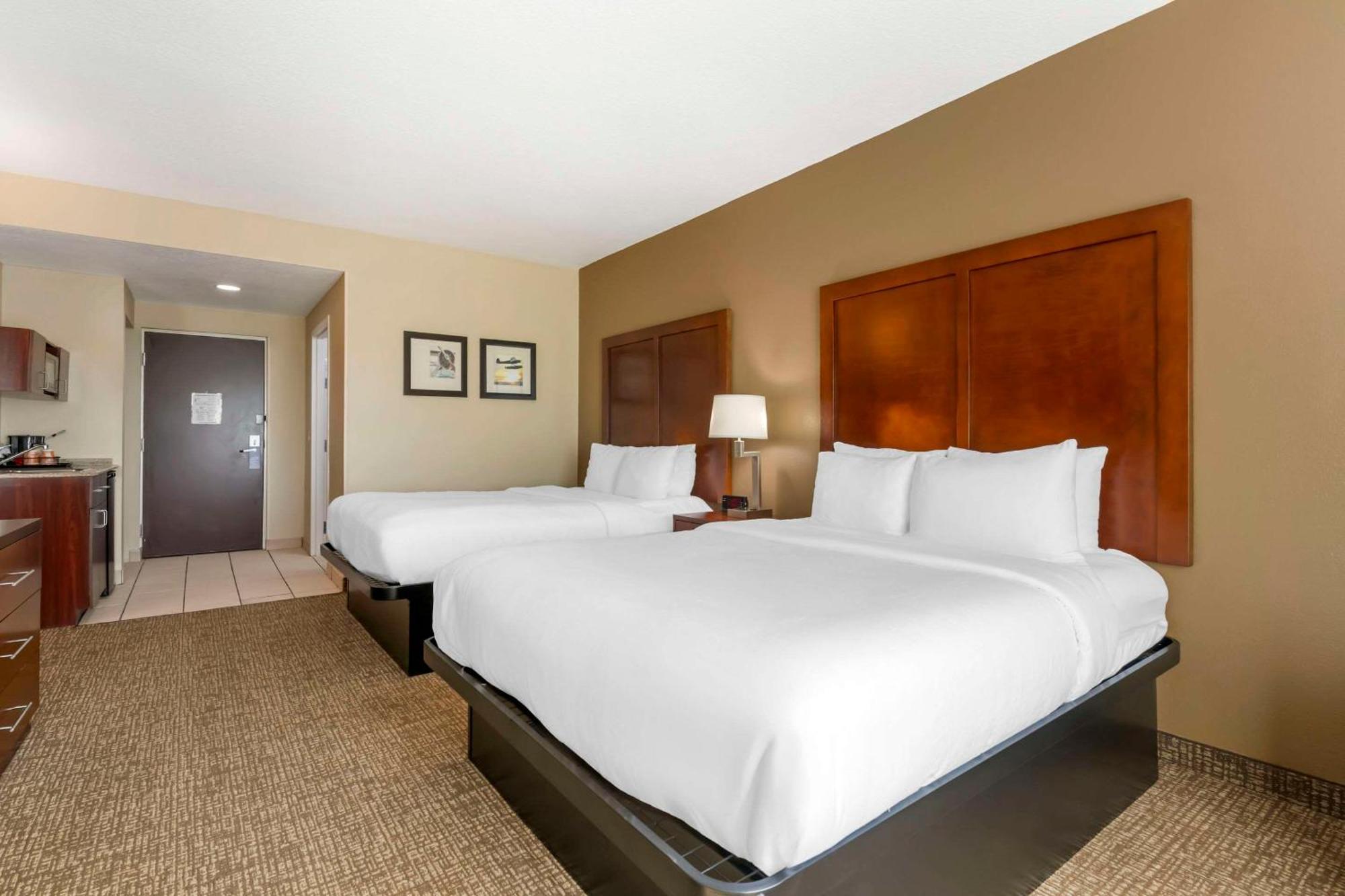 Comfort & North Hotel 3*